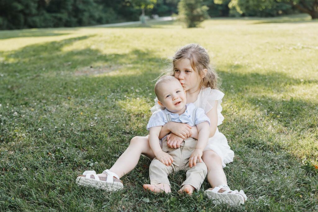 summer family photos marie curtis park etobicoke 7