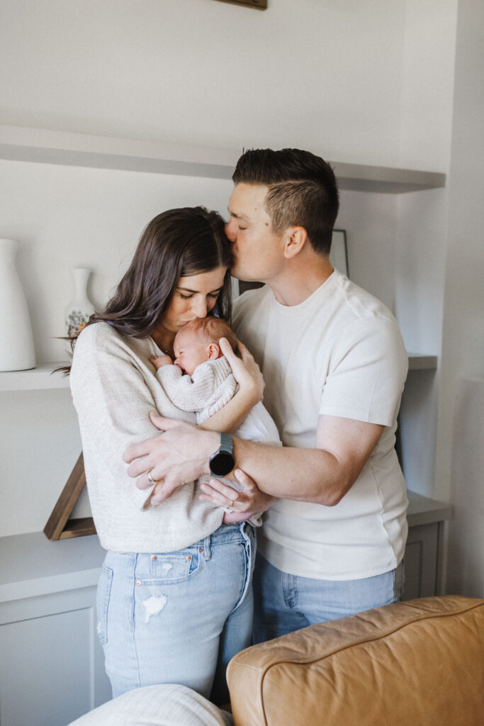 what to wear newborn session 1