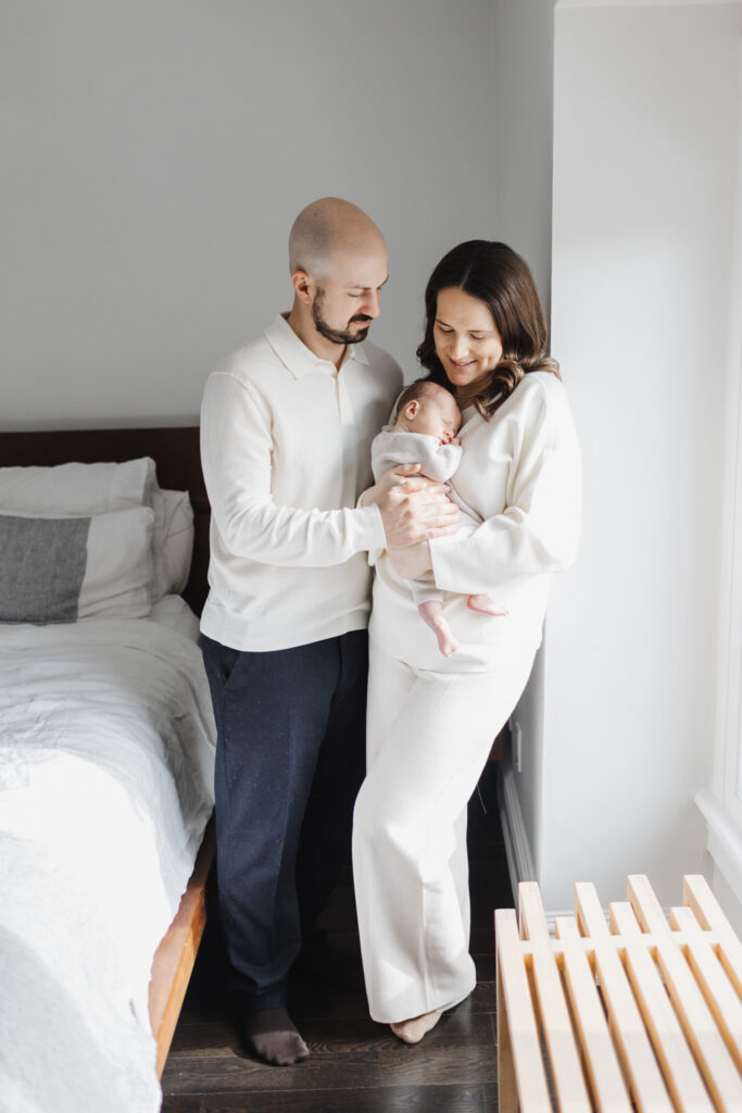 What to Wear for Your In-Home Newborn Photography Session