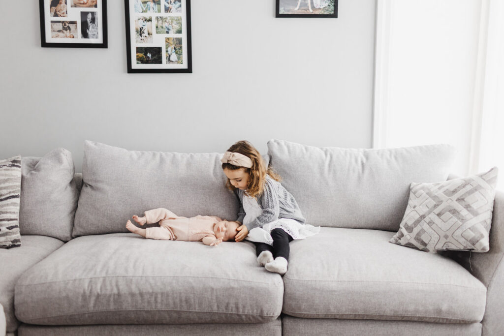what to wear newborn session siblings 1 10